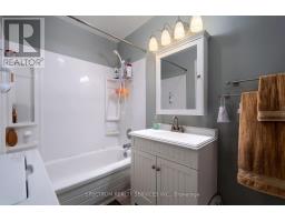 229 Pine Beach Drive, Georgina, ON L4P2V7 Photo 13