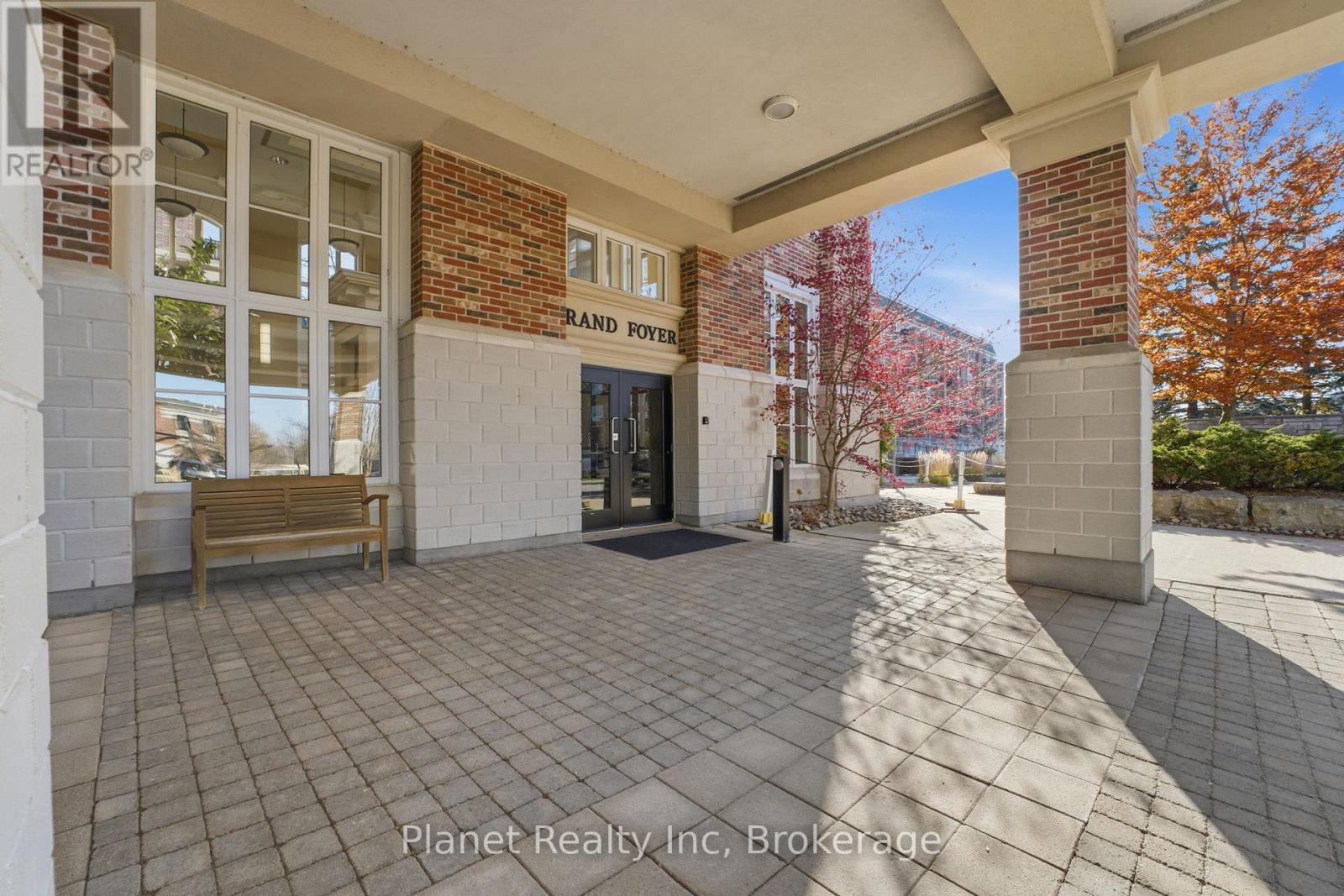 #305 65 BAYBERRY DRIVE - Image 4