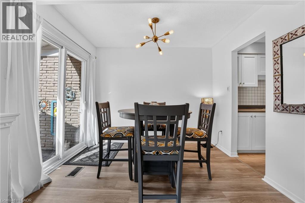 #20 2031 AMHERST HEIGHTS Court - Image 14