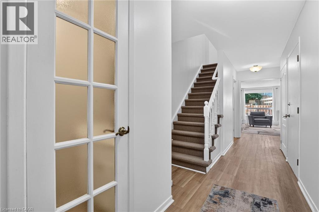 #20 2031 AMHERST HEIGHTS Court - Image 4