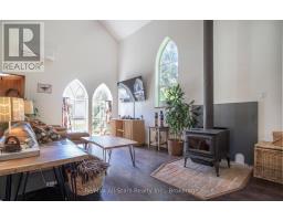 Sitting room - 36 Emily Street E, Clarington, ON L1B1H3 Photo 9