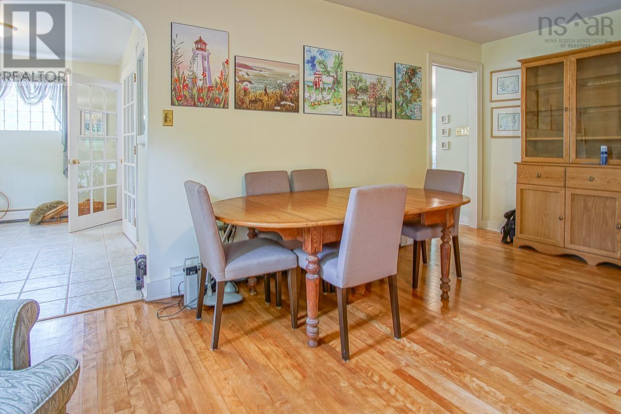 108 Marsters Avenue - 24