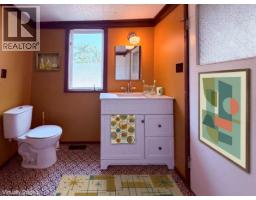 5740 95 Highway, Edgewater, BC V0A1E0 Photo 27