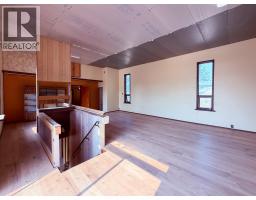 5740 95 Highway, Edgewater, BC V0A1E0 Photo 35