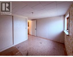 5740 95 Highway, Edgewater, BC V0A1E0 Photo 46