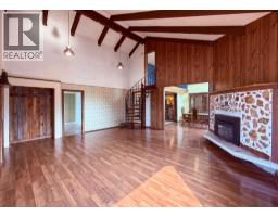 5740 95 Highway, Edgewater, BC V0A1E0 Photo 19
