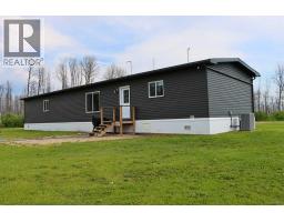 Primary Bedroom - 111, 71127 Range Road 234, Rural Greenview No  16, M D  Of, AB T0H3N0 Photo 6