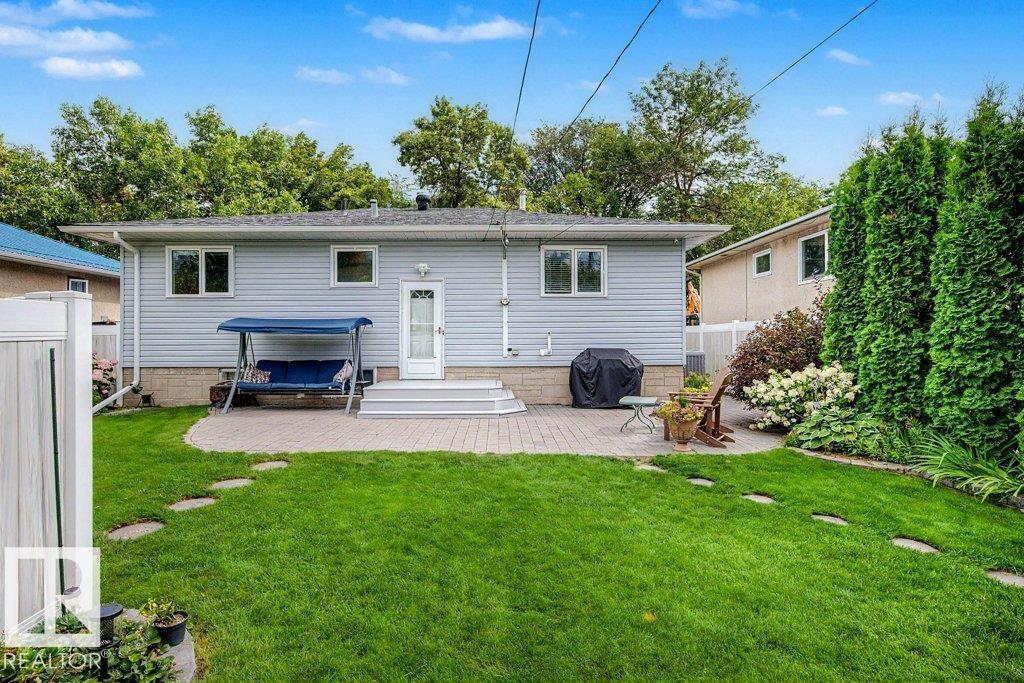 12112 38 ST NW - 25