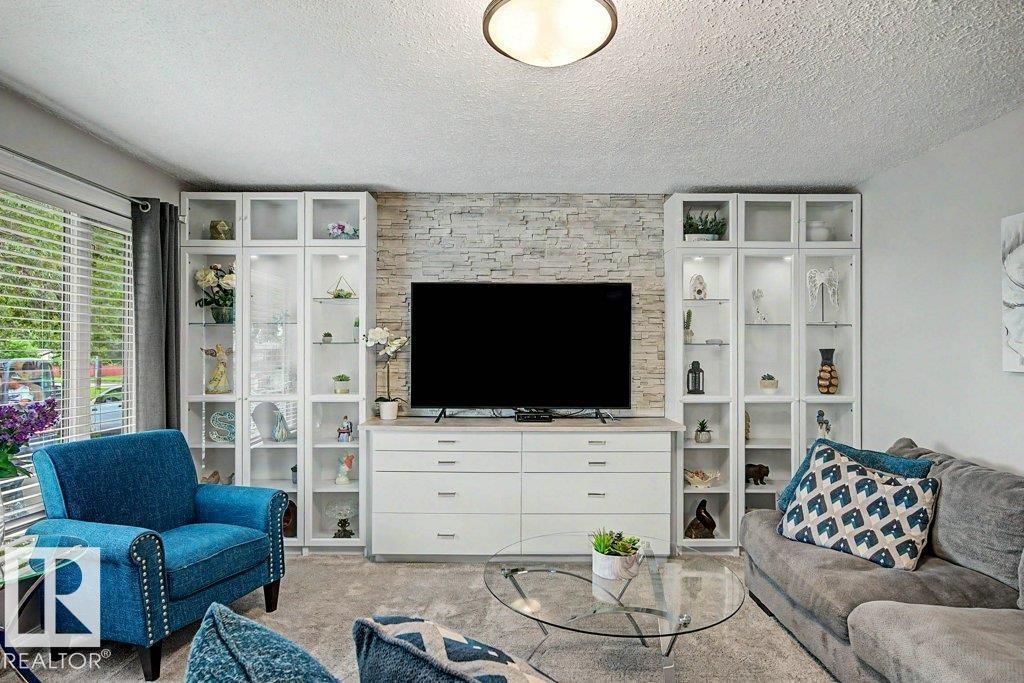 12112 38 ST NW - 3