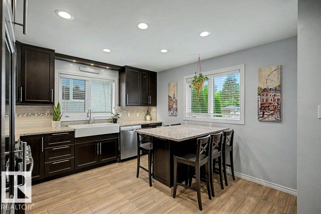12112 38 ST NW - 5