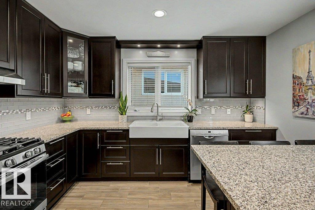 12112 38 ST NW - 8