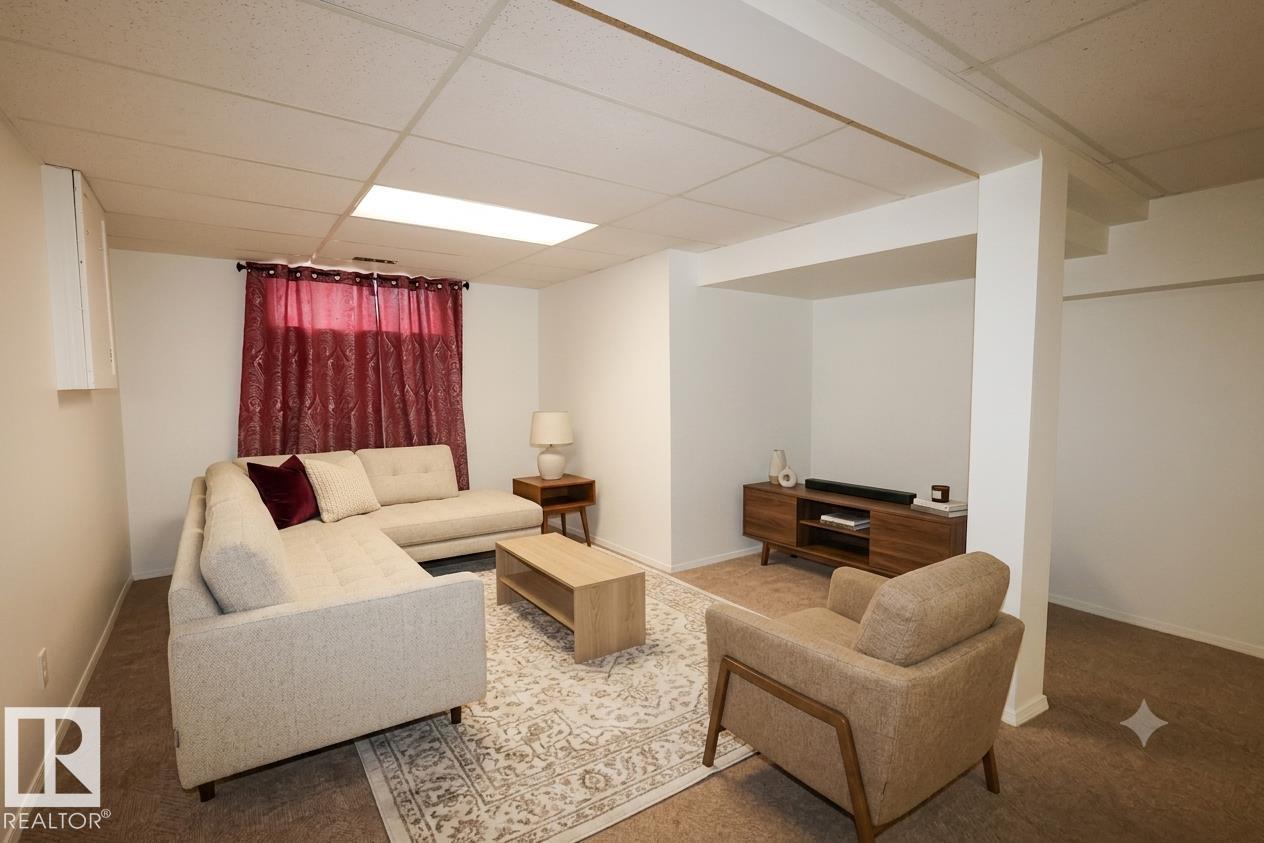 3467 39 ST NW - 22