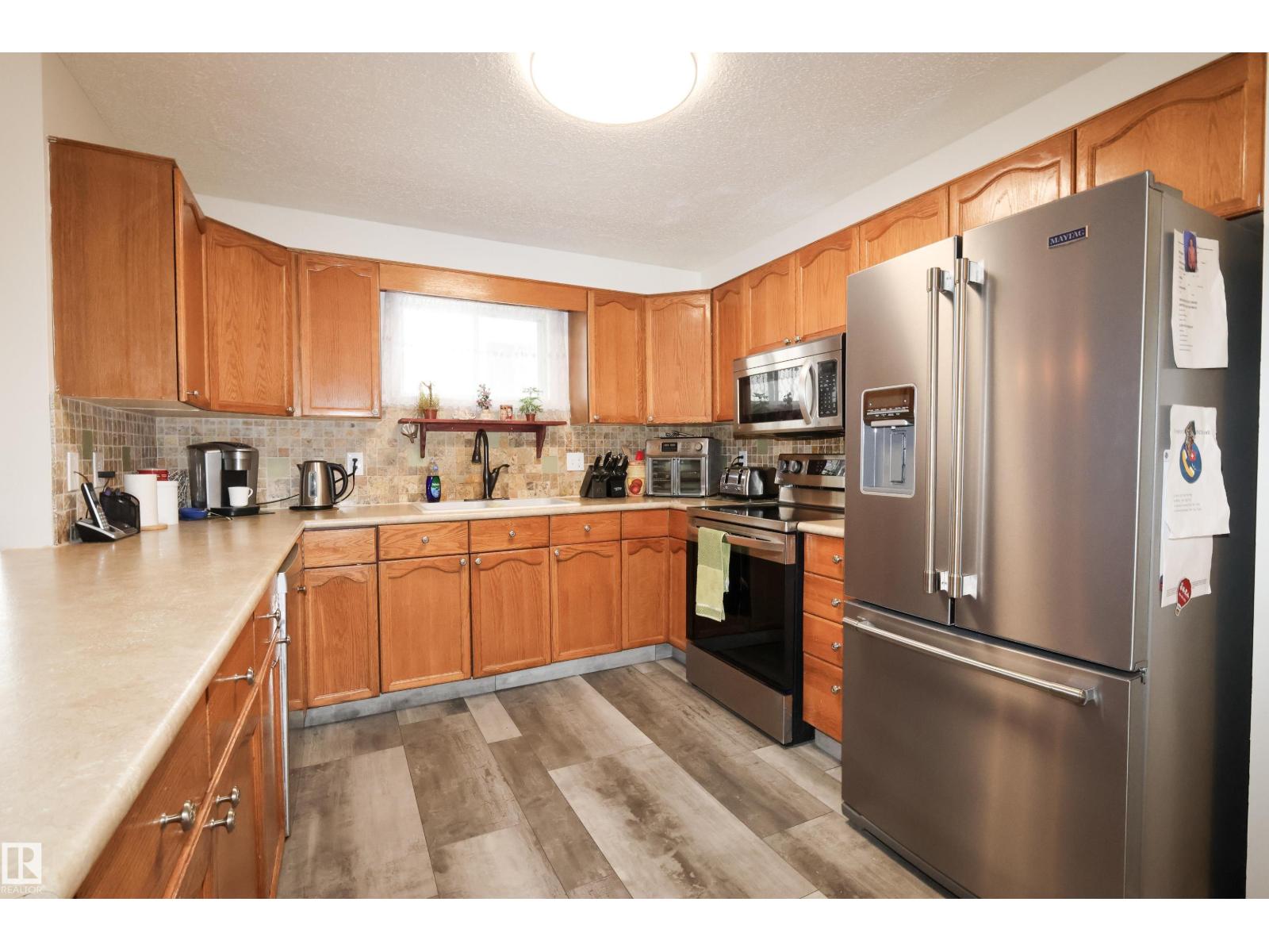 3467 39 ST NW - Image 7