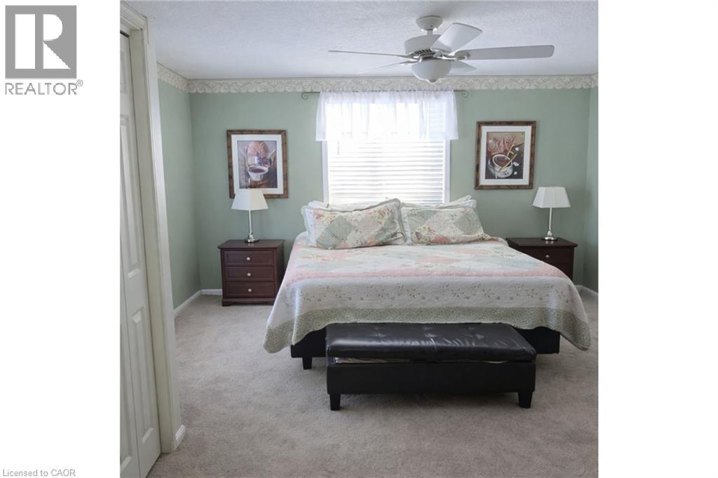 245 JOHN ROSA Street E - 10