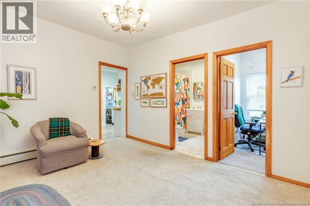 377 Douglas Avenue - Image 13