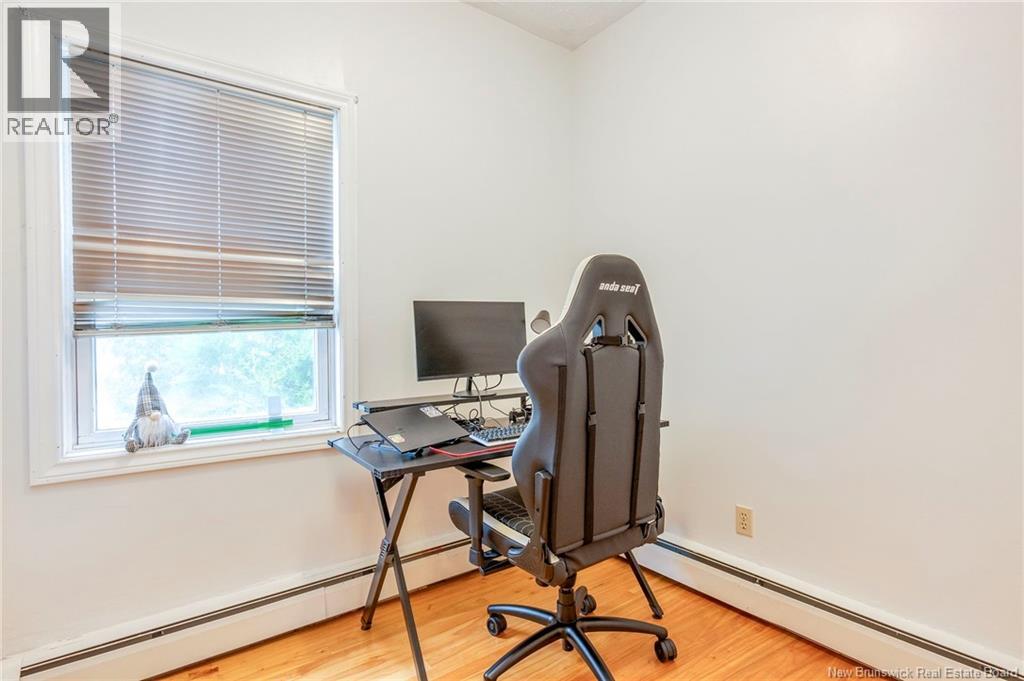 377 Douglas Avenue - Image 32