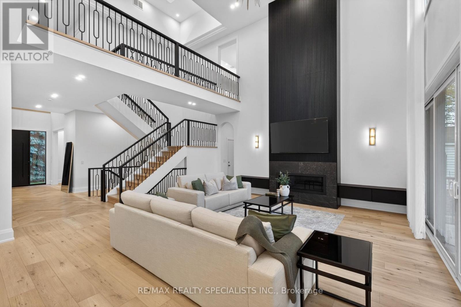 431 SEATON DRIVE - 23