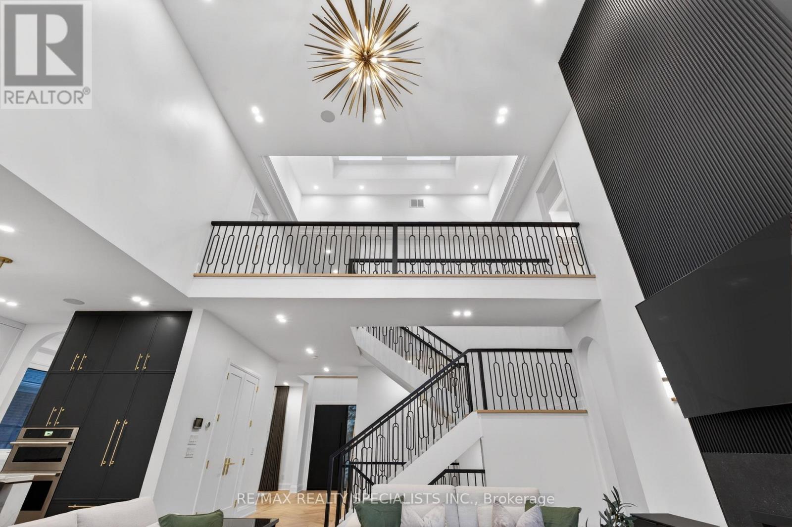 431 SEATON DRIVE - Image 32