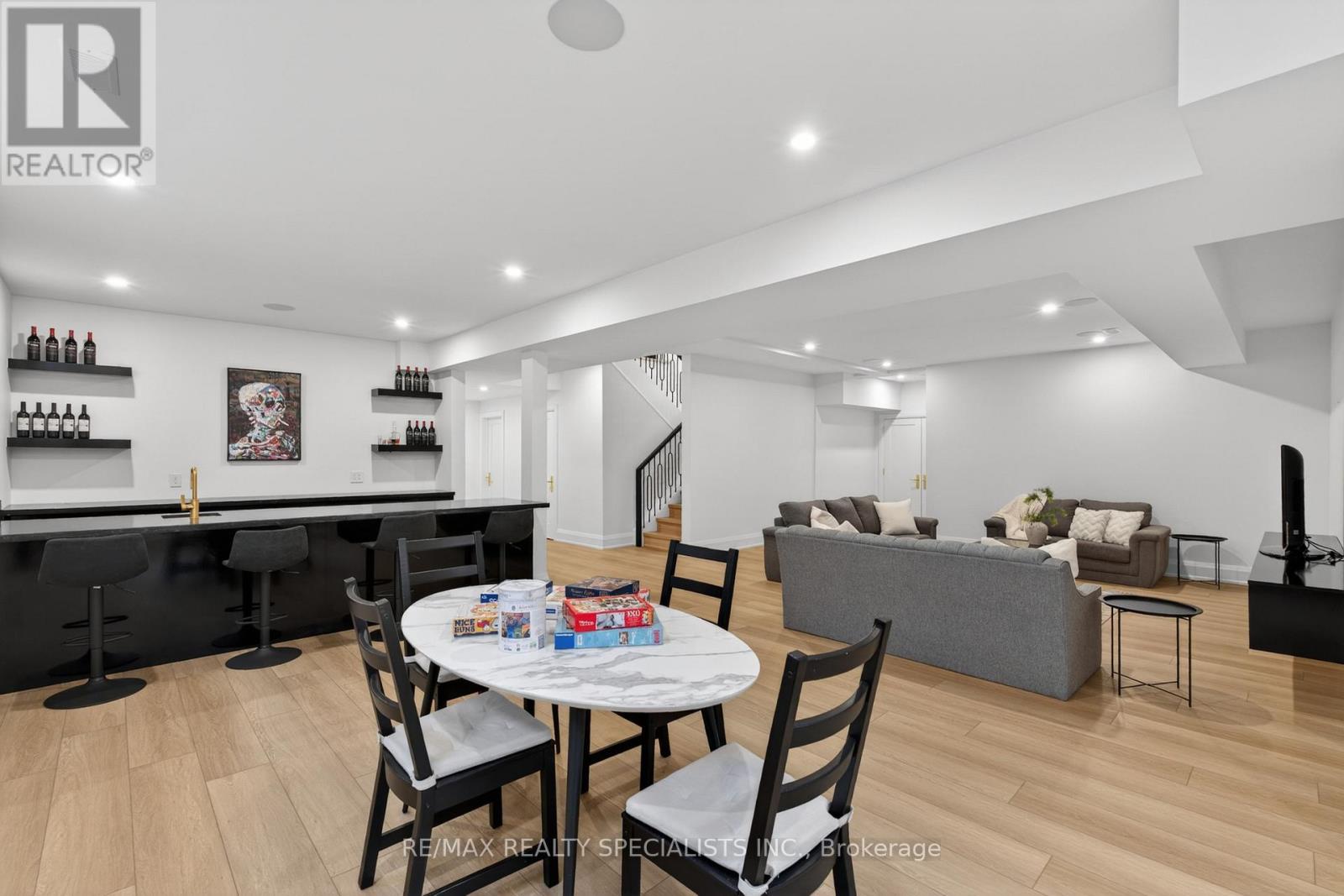 431 SEATON DRIVE - 47