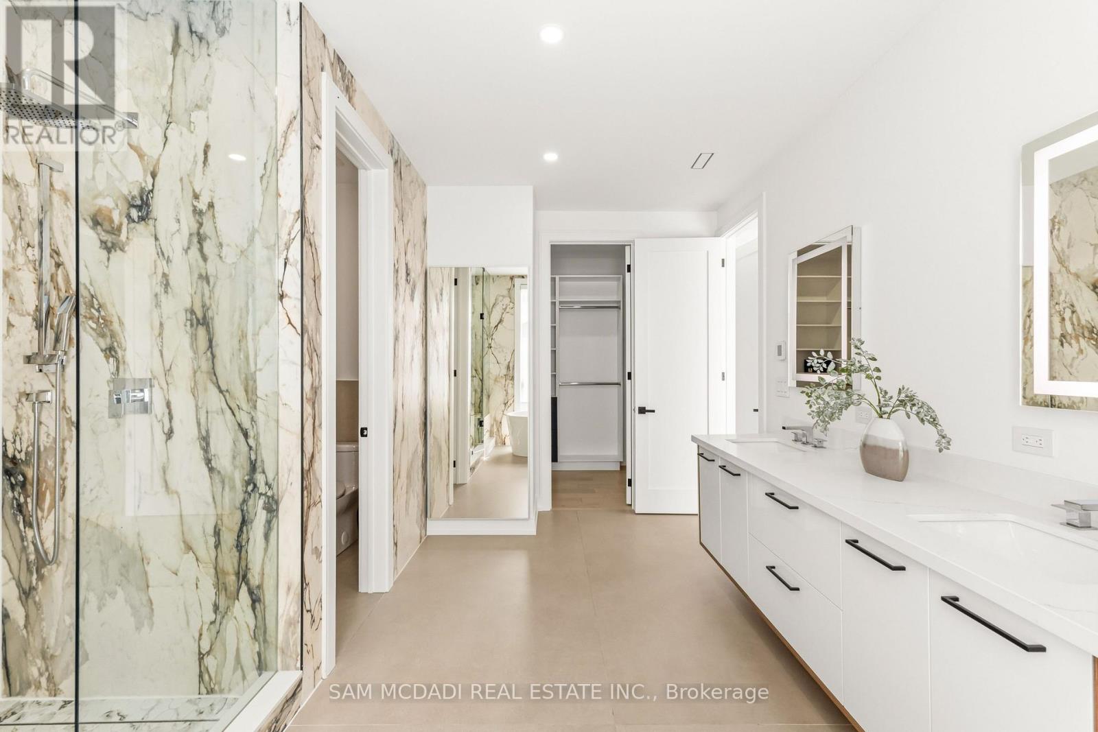 24 TWENTY FIRST STREET - 23