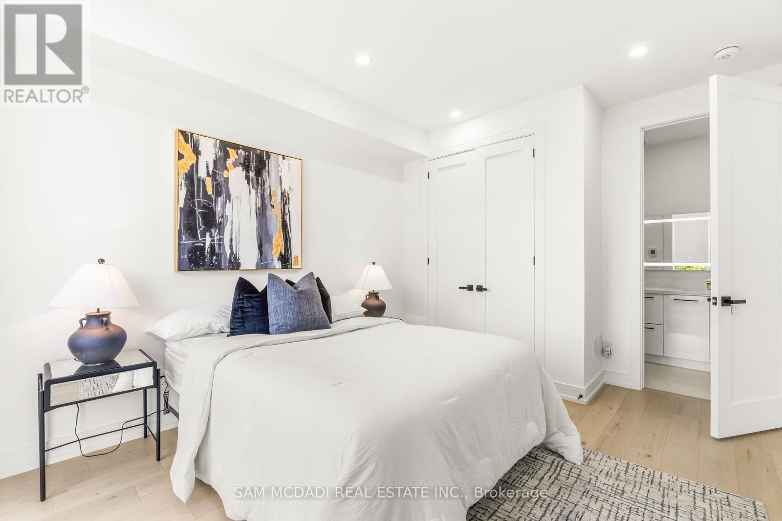 24 TWENTY FIRST STREET - 26