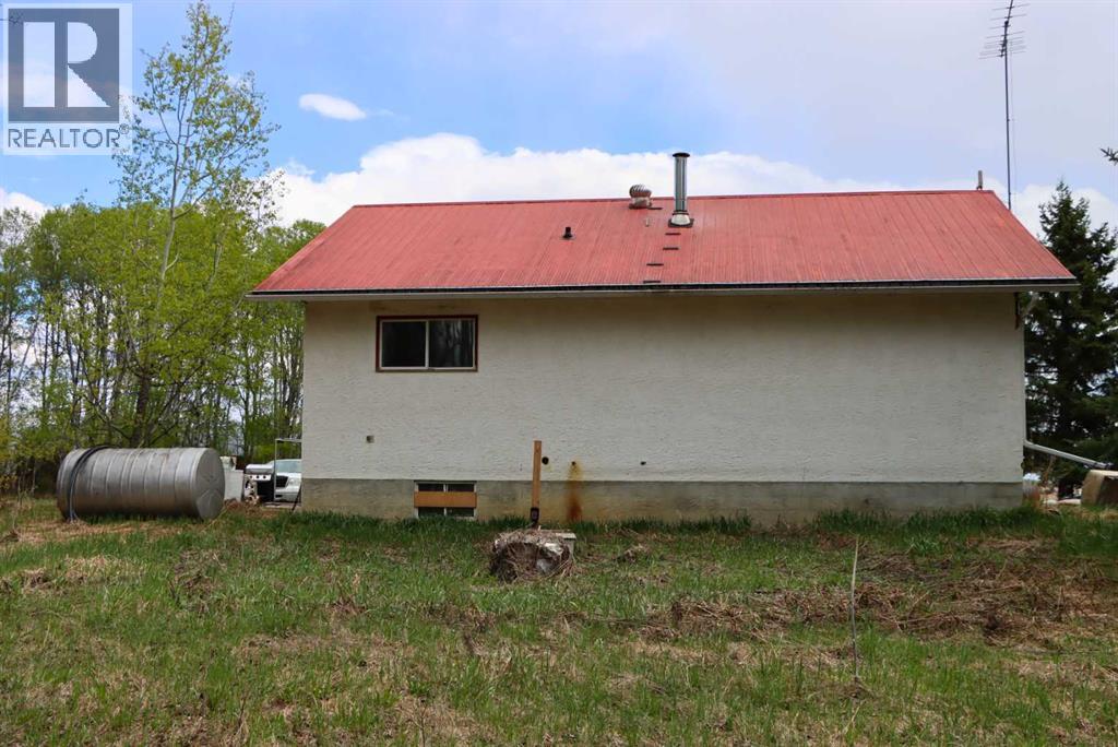 23034 Township Road 734 - 3