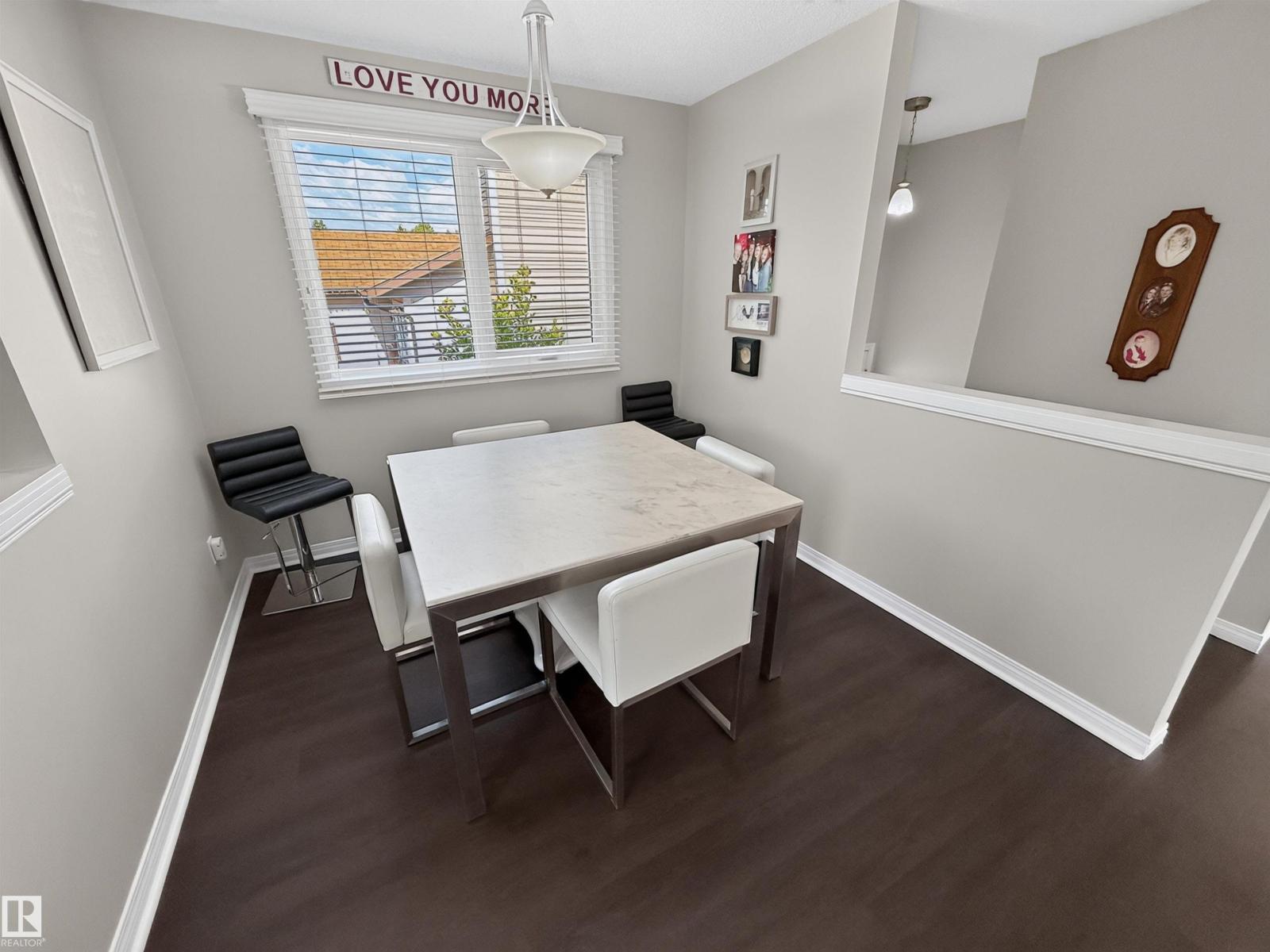 12 MATHIAS AV - Image 18