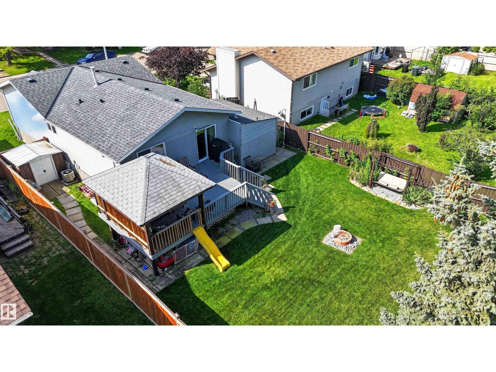 12 MATHIAS AV - Image 40