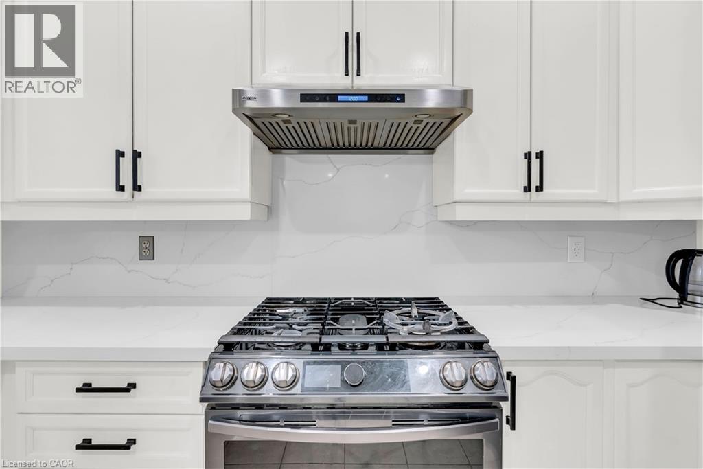 3377 DESTINATION Drive - Image 19