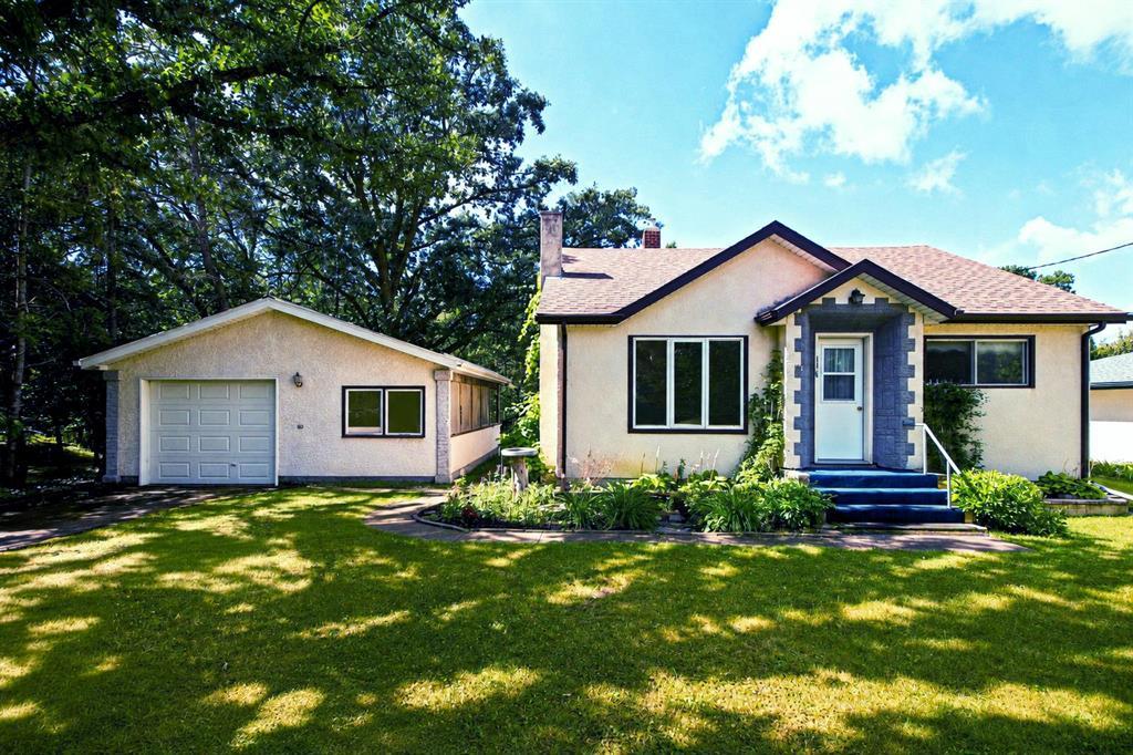338 First Street South, Beausejour, Manitoba, R0E0C0, Beausejour, Manitoba — photo 1 of 5