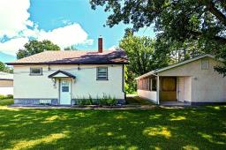 338 First Street S, Beausejour, MB R0E0C0 Photo 8