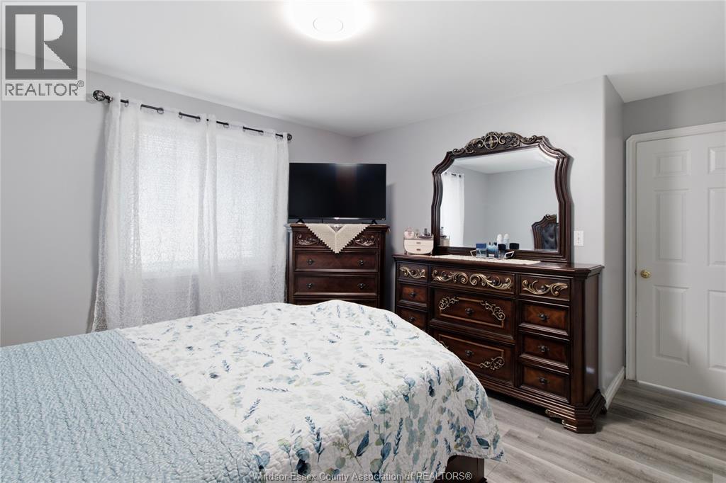 2424 TIMBERCREST AVENUE - 13
