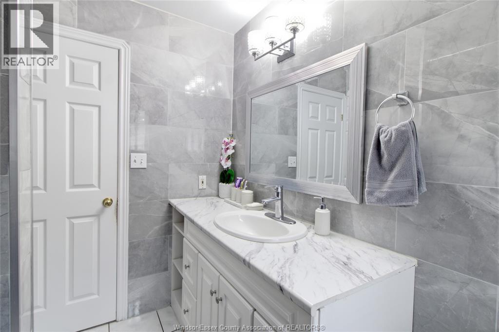 2424 TIMBERCREST AVENUE - 14