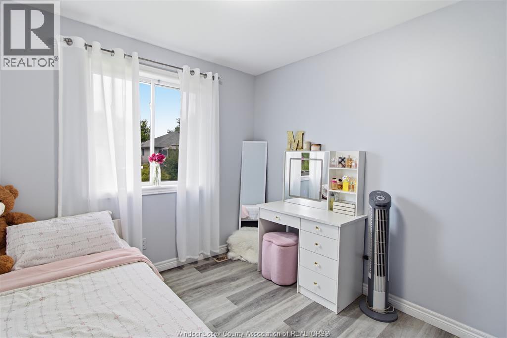 2424 TIMBERCREST AVENUE - 19