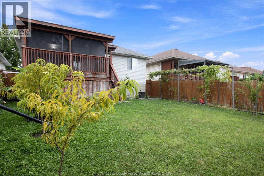 2424 TIMBERCREST AVENUE - Image 33