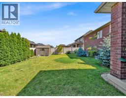 1343 Monticello Street, Windsor, ON N8P0B8 Photo 41