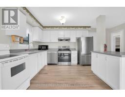 Family room - 1 Cardinal Street, Barrie, ON L4M6C8 Photo 6