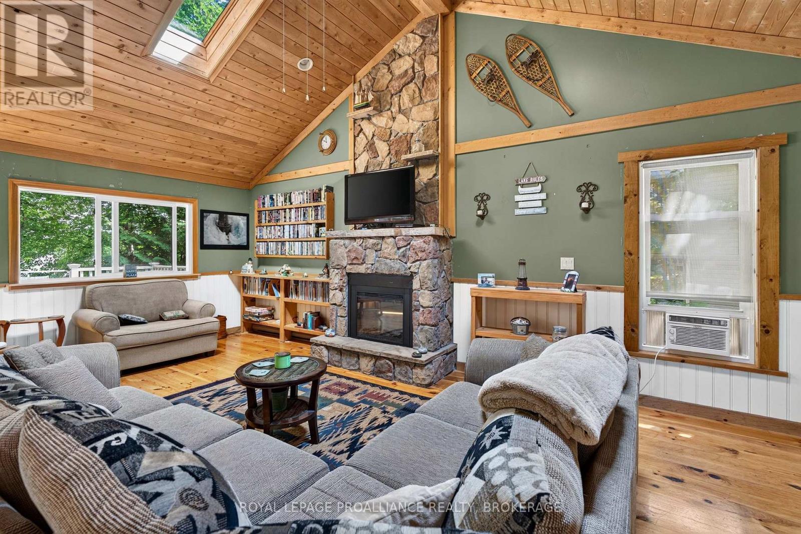 110 MAPLE GROVE CRESCENT - Image 11