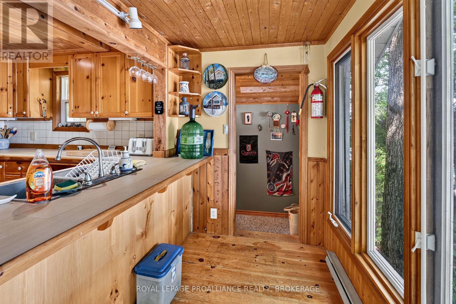 110 MAPLE GROVE CRESCENT - Image 17