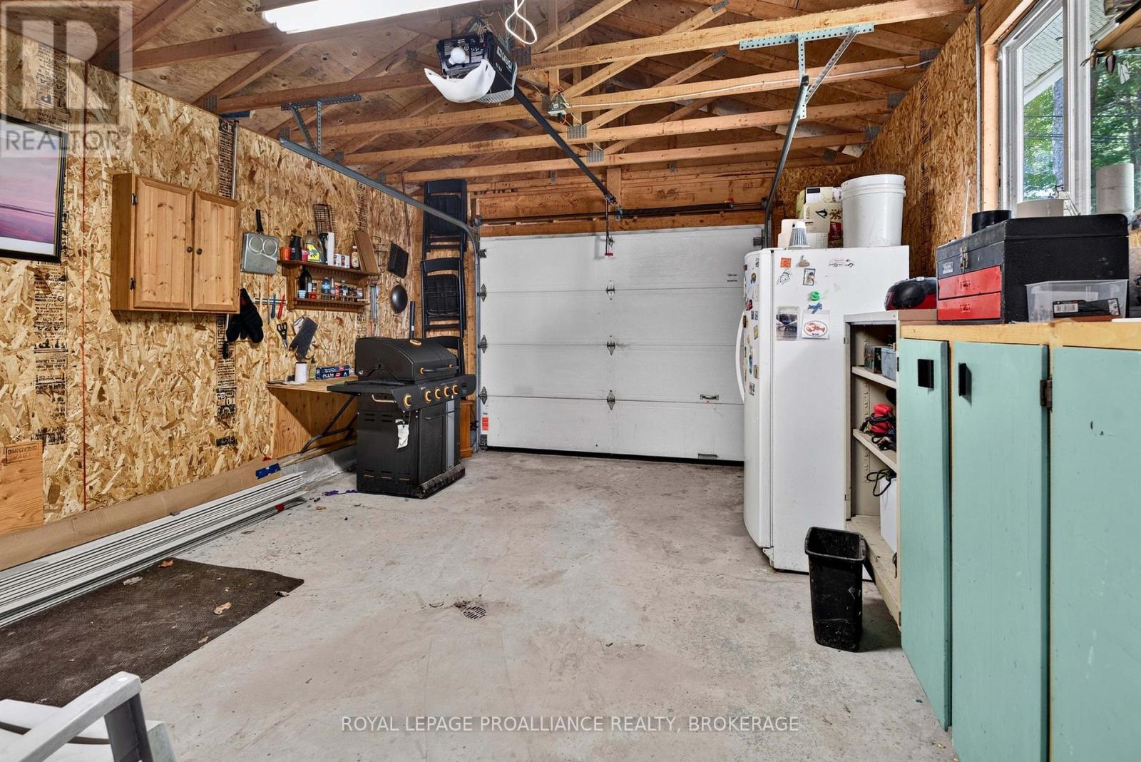 110 MAPLE GROVE CRESCENT - Image 31