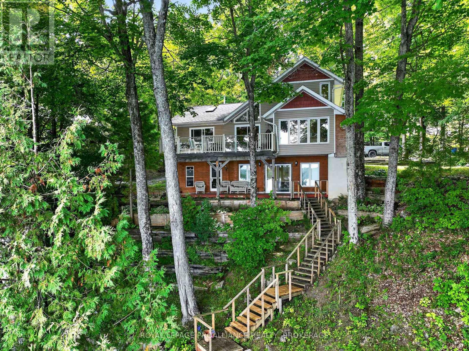 110 MAPLE GROVE CRESCENT - 50