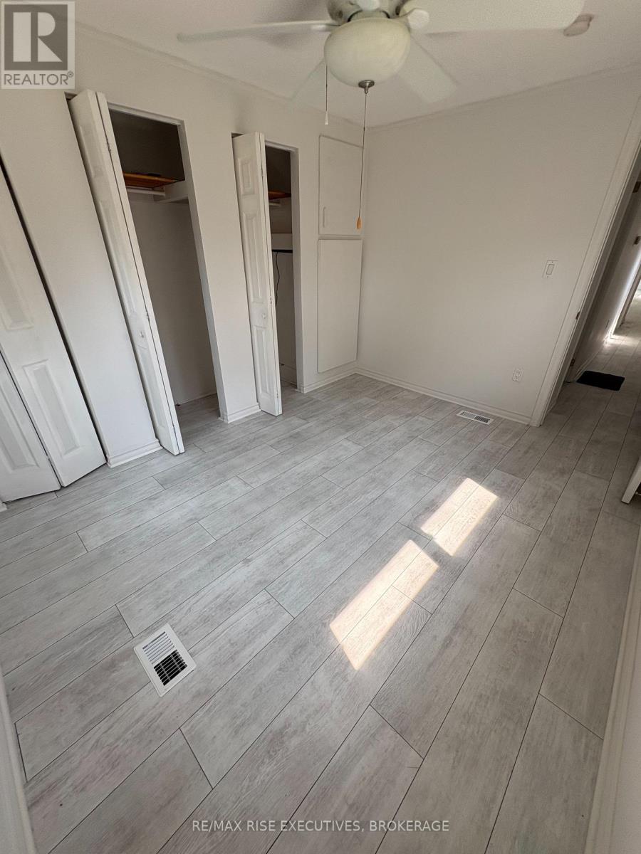 12 WENTWORTH DRIVE - 13