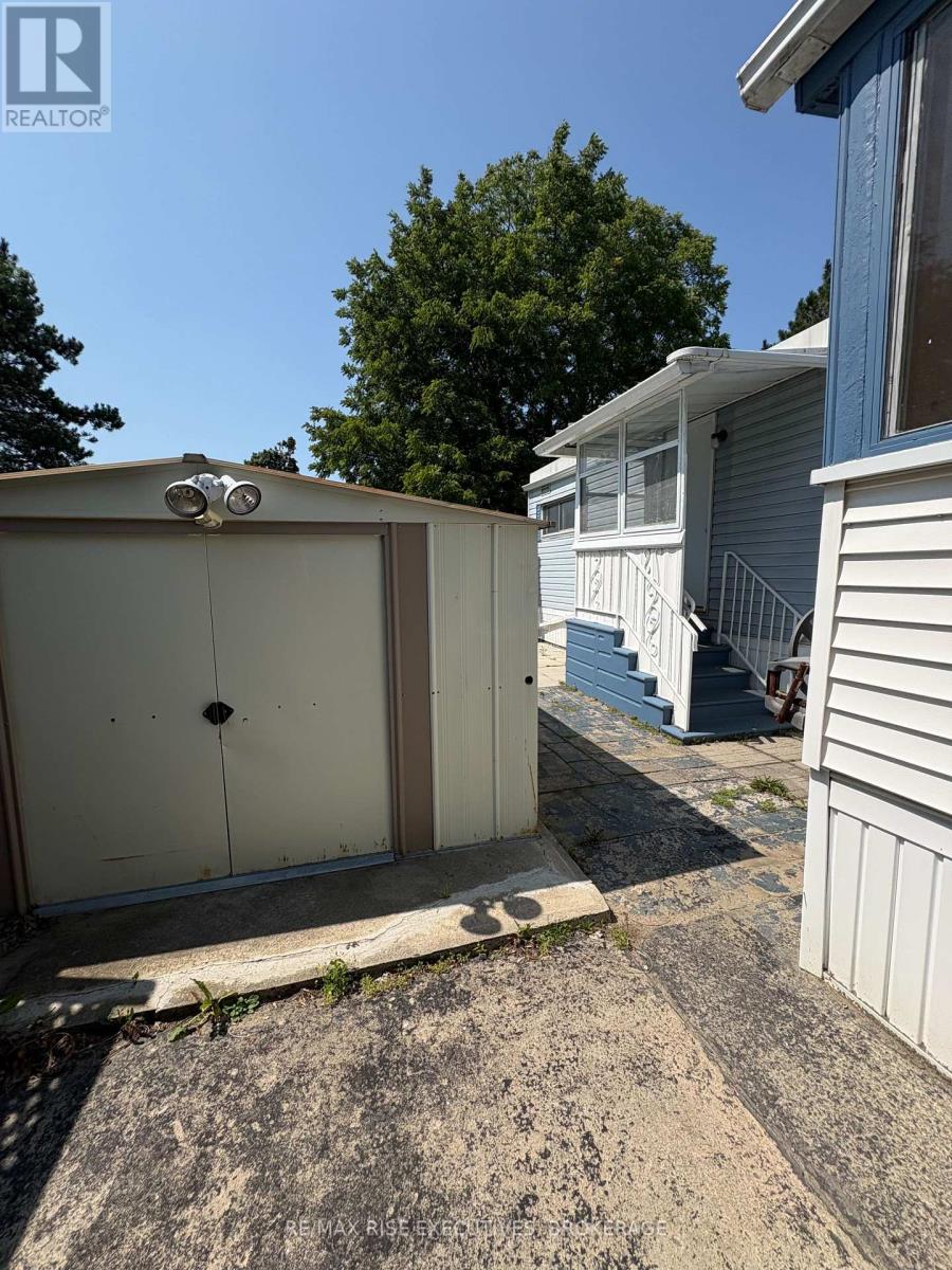 12 WENTWORTH DRIVE - Image 18