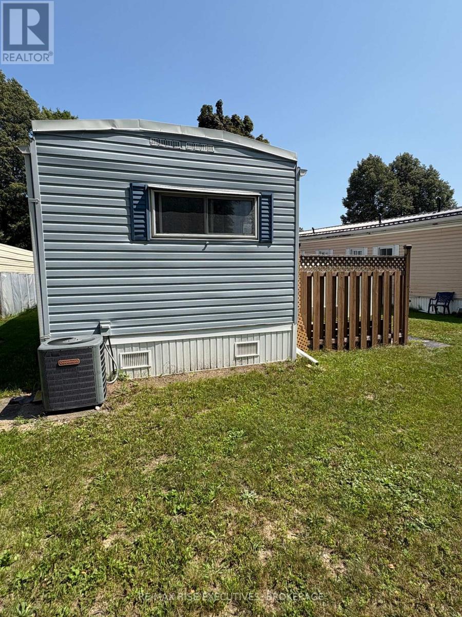 12 WENTWORTH DRIVE - Image 20
