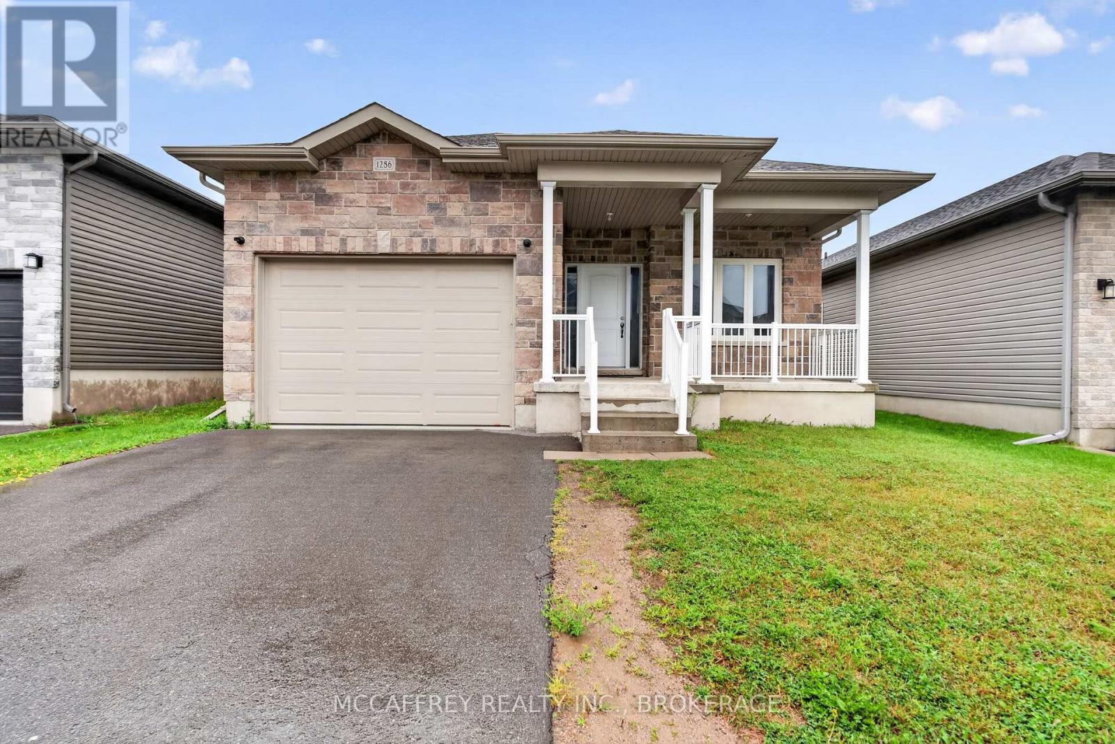 1286 CARFA CRESCENT