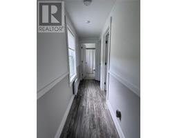 1A Watts Lane thumbnail 19