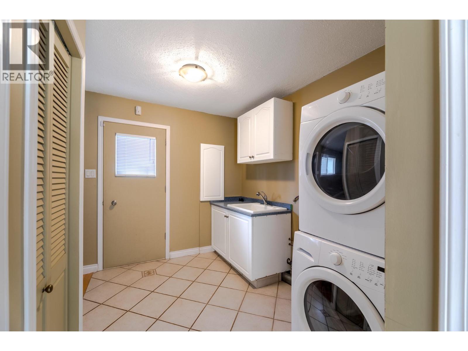 126 Lee Avenue - Image 16