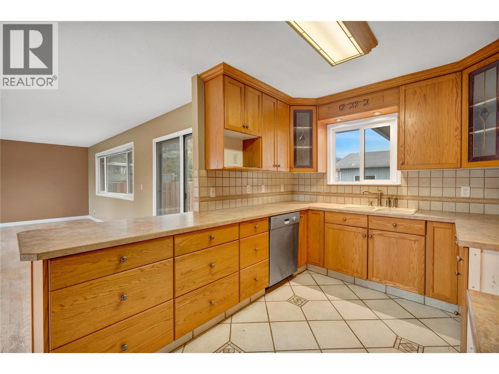 126 Lee Avenue - Image 11