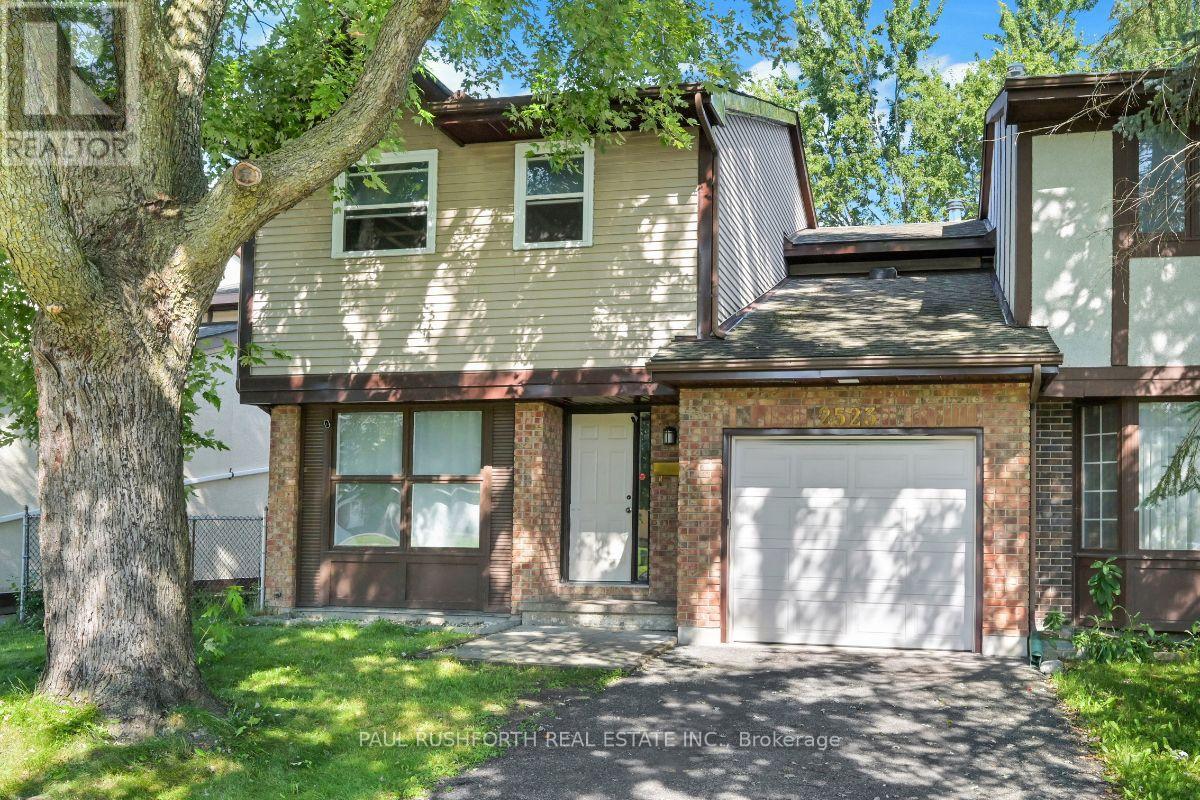 2523 Hunters Point