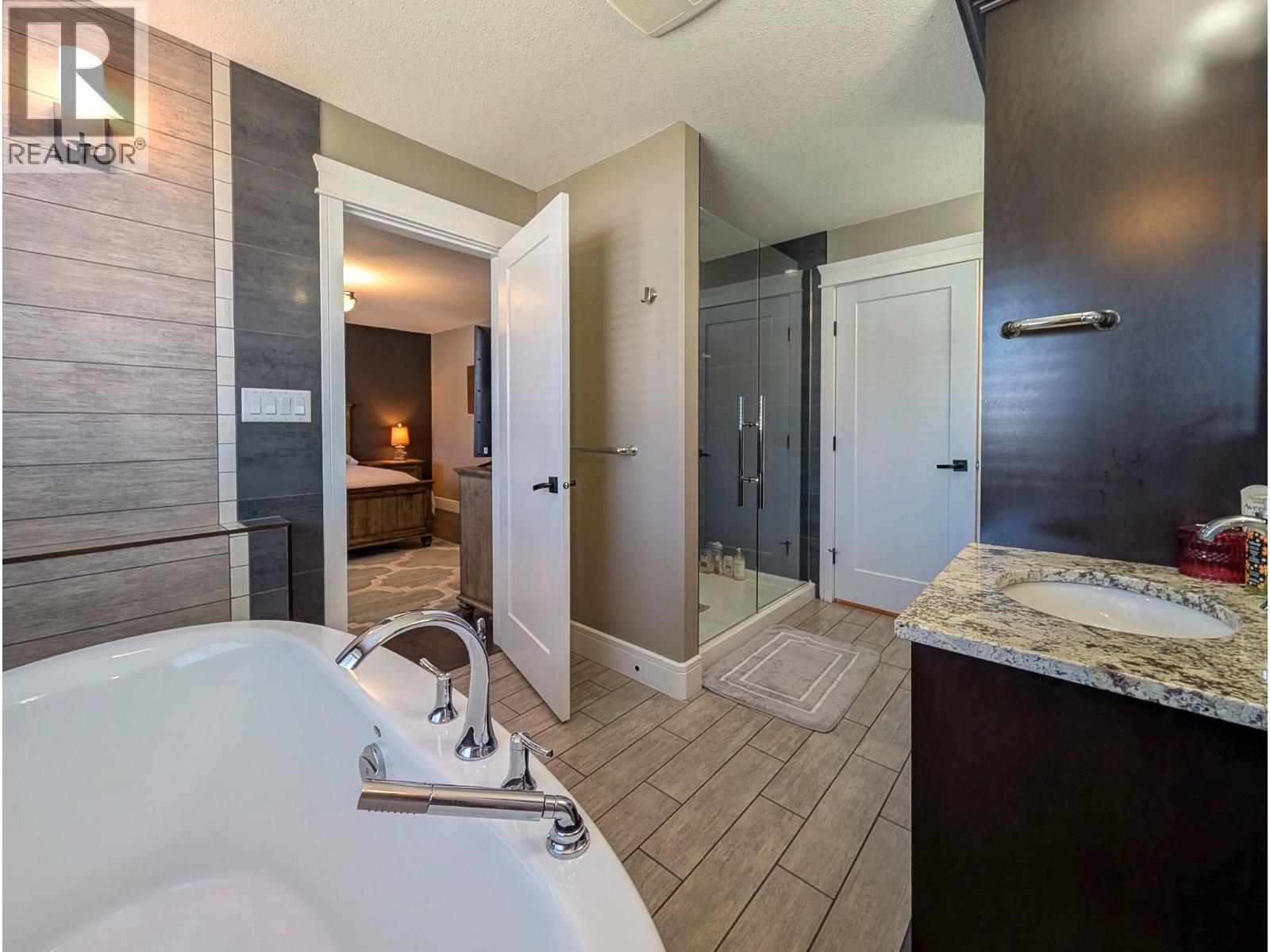 7648 STILLWATER CRESCENT, Prince George